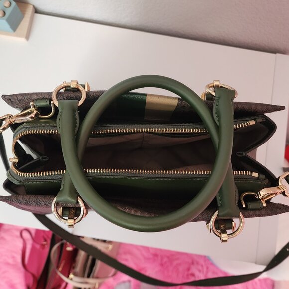 Michael Kors Logo Marilyn Medium Stripe Satchel - Picture 4 of 6